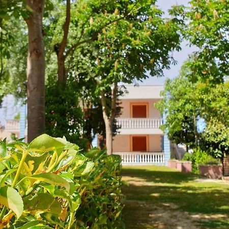 Vila Gridi- Apartamente Me Qera Спиле Екстериор снимка