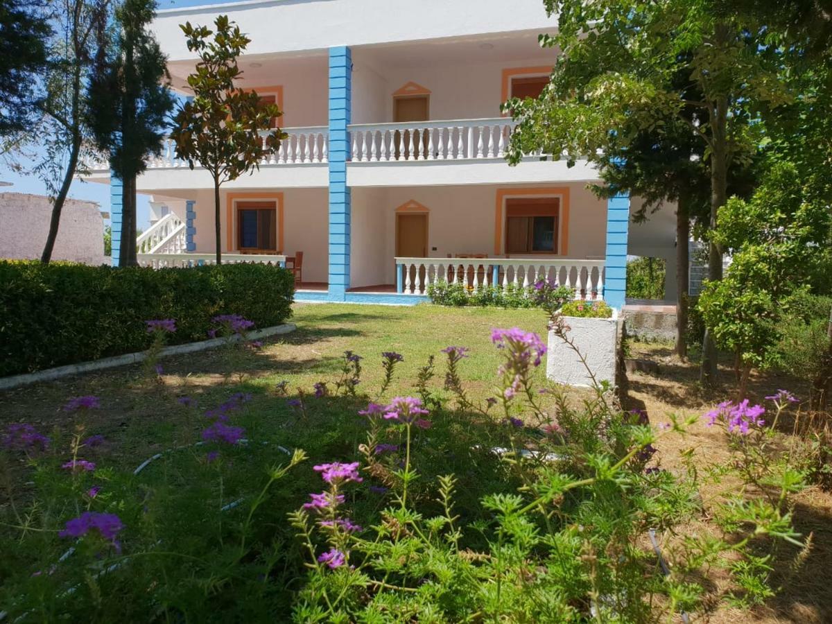 Vila Gridi- Apartamente Me Qera Спиле Екстериор снимка