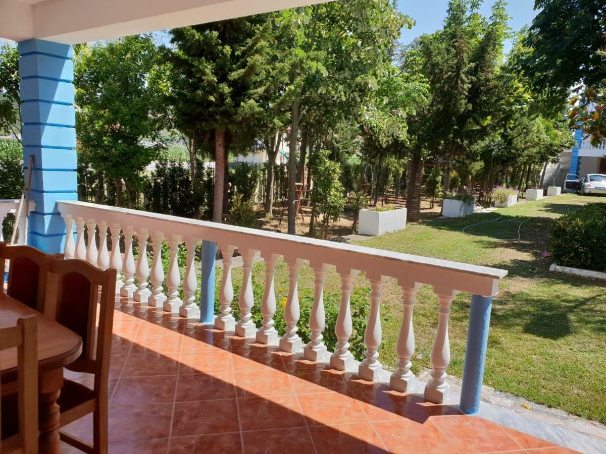 Vila Gridi- Apartamente Me Qera Спиле Екстериор снимка